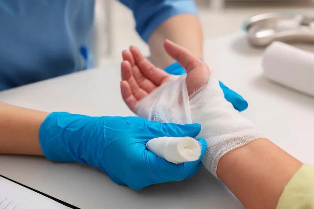 A clinician arriving at a patient's home for a scheduled wound care visit